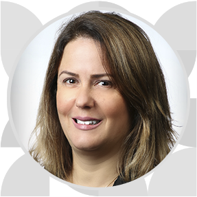 Elaine Lazzaroni Moraes